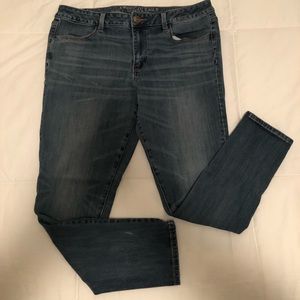 AE Jeggings. Size 14 Short.